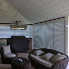 Горизонтальные жалюзи для террасы цена. Купить в «Мастерская Жалюзи»